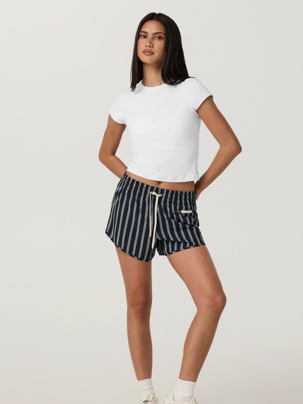 Vuori Clementine Ink Bayside Stripe 4”